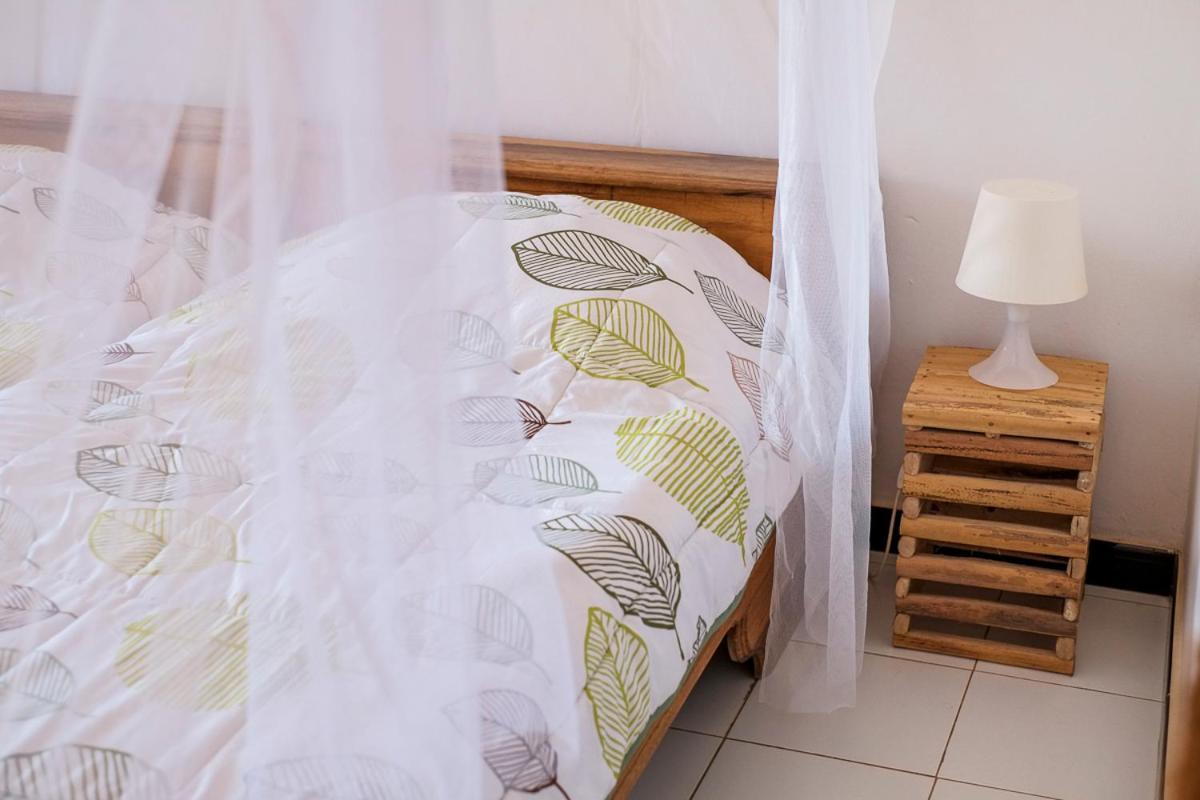 Keur Dofie Bed & Breakfast Toubab Dialaw Ngoại thất bức ảnh