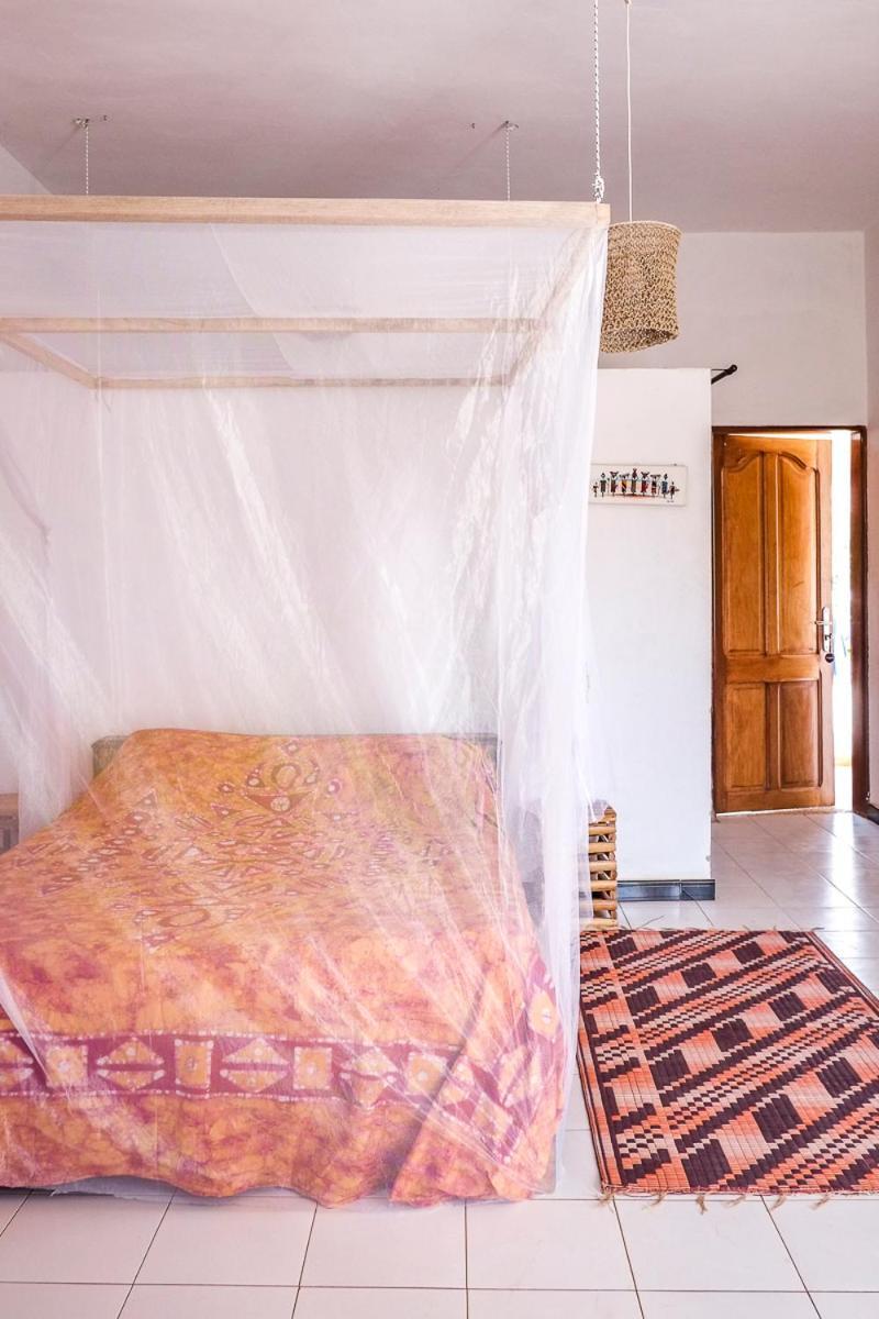 Keur Dofie Bed & Breakfast Toubab Dialaw Ngoại thất bức ảnh